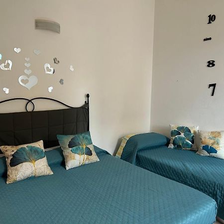 Casa L'Abbraccio Apartment Livorno Ngoại thất bức ảnh